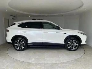 MG HS 1.5 T-gdi Phev Trophy 5dr Auto - Image 4