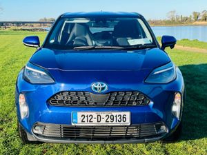 Toyota Yaris Cross HYBRID / AUTO / FINANCE AVAILAB - Image 4