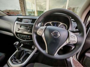 NISSAN NAVARA ACENTA DCI SHR DCB - Image 2