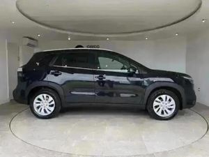 Suzuki S-CROSS 1.5 Hybrid Motion 5dr AGS - Image 4