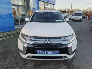 MITSUBISHI OUTLANDER 2.4 EXCEED SAFETY AUTO PHEV - Image 2