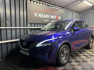 2022 221 Nissan Qashqai 1.3 Petrol Manual - Image 4
