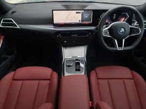 BMW 3-Series 330e M Sport Saloon - Image 4