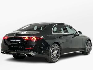 Mercedes-Benz E-Class 300de AMG - 20 Inch Alloys - - Image 4