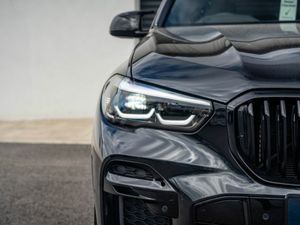 BMW X5 XDRIVE45E M SPORT - Image 4
