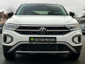 Volkswagen T-Roc 2.0 TDI STYLE AUTO - Image 3