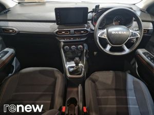 Dacia Sandero Stepway TCe 90 STEPWAY Comfort - Image 3