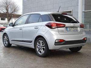 Hyundai i20 1.0 T-GDI Deluxe Plus Auto - Image 3