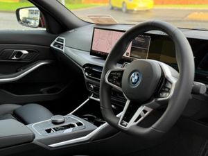 BMW 3-Series 330e M Sport Pro - Image 3
