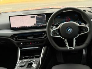 BMW 3-Series 330e M Sport Pro - Image 4