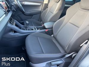 Skoda Karoq SELECTION 2.0 TDI 115HP - Image 4