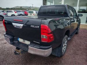 2020 TOYOTA HILUX INVINCIBLE D-4D 4WD DCB - Image 3