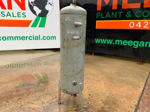 250lts UPRIGHT  AIR TANK /  RECEIVER VESSEL....61 - Image 3