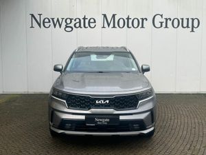 Kia Sorento Phev K3 5DR Auto - Image 2