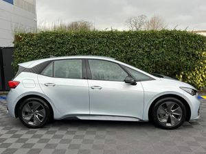 Cupra Born 58KWH // VERY LOW MILEAGE // 360 PARKIN - Image 2