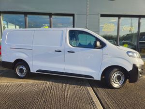 Opel Vivaro 1.5 L2 H1 - Image 4