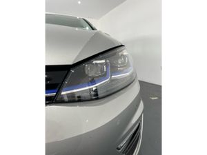Volkswagen e-Golf PRICE DROP COMFORTLINE 5DR AUTO - Image 4