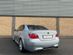 BMW M5 E60  5.0L V10 AUTO 4DR 507BHP - Image 3