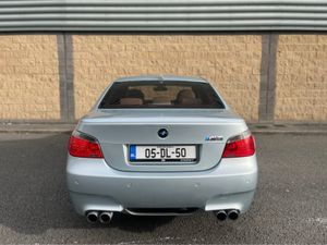 BMW M5 E60  5.0L V10 AUTO 4DR 507BHP - Image 4