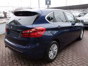 2.0D SE LUXURY EDITION 5DR ESTATE AUTOMATIC WITH O - Image 4