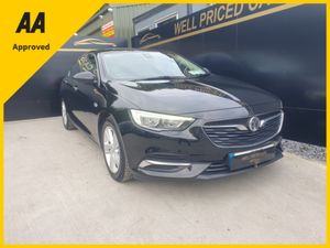 Vauxhall Insignia 1.6 TD ECOTEC TECH LI LINE NAV S - Image 2