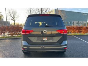 Volkswagen Touran SE 1.6 DIESEL 7 SEATS - Image 4