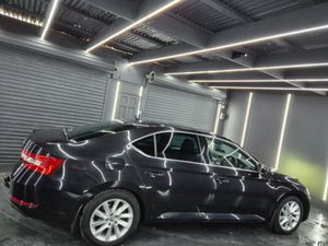 Skoda Superb AMBITION 1.6 TDI 120HP DSG 4DR AUTO - Image 2