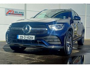 Mercedes-Benz GLC 300de AMG  4MATIC **Pan Sunroof* - Image 2