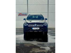 Mercedes-Benz GLC 300de AMG  4MATIC **Pan Sunroof* - Image 3