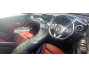 Mercedes-Benz GLC 300de AMG  4MATIC **Pan Sunroof* - Image 4