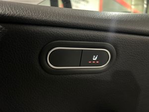 Mercedes-Benz A-Class SE D AUTO - Image 4