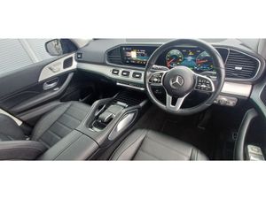 Mercedes-Benz GLE 300d AMG 4MATIC 7 Seater **Pan S - Image 4