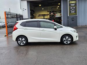 Honda Fit 2015 - Image 2