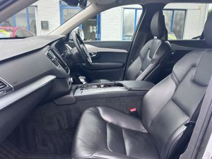 2017 VOLVO XC90 2.0D4 190BHP 7 SEATER - Image 4
