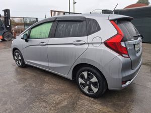 172 Honda Fit  1.5 Hybrid  Automatic - Image 2