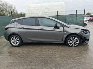 2019 Opel Astra  1.6 Diesel - Image 2