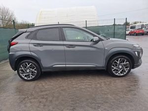 192 Hyundai Kona   Hybrid  Automatic - Image 2