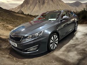 2012Kia Optima Automatic  1.7 D Platinum Leather - Image 3