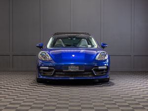 202 Porsche Panamera 4 E-Hybrid 10 Years Edition - Image 2