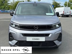 Opel Combo All-New Sportive SWB 1.5 TD 100Ps  ** F - Image 3
