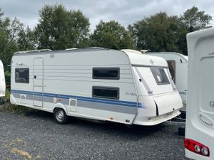 Hobby 6 Berth Fixed Bunkbeds Caravan - Image 2