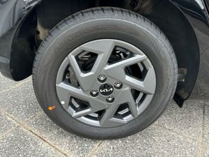 Kia Picanto Manual - Image 4