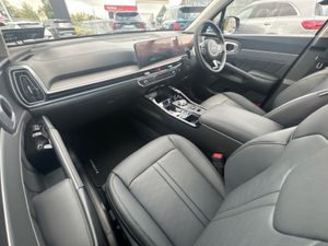 Kia Sorento PHEV SEM - Image 4