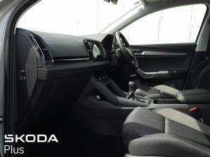 Skoda Karoq **STYLE MODEL**ELECTRIC BOOT 2.0TDI - Image 4