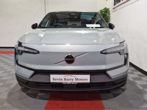 Volvo EX30 SM *EXTENDED RANGE* PLUS (69KWH BATTERY - Image 3