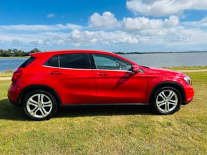 Mercedes-Benz GLA 1.6 AUTOMATIC   MASSIVE   PRICE - Image 3