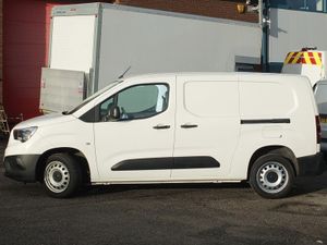 2021 Vauxhall Combo Small Panel Van - Image 4