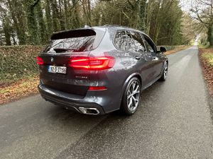 192 BMW X5 30D M SPORT 7 SEATER LOW KMS - Image 2