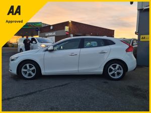 Volvo V40 PETROL 5DR AUTOMATIC V40 SERIES 525 - Image 4