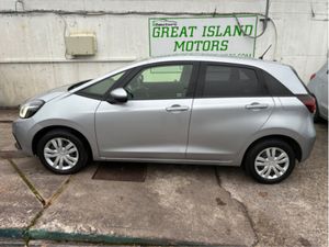 Honda Fit 1.5i Petrol Hybrid Automatic - Image 3